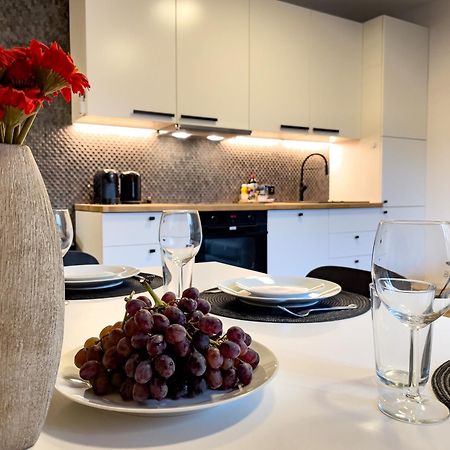 Urban Apartments Premium No 3, Free Private Parking, Self Check-In Хожув Экстерьер фото