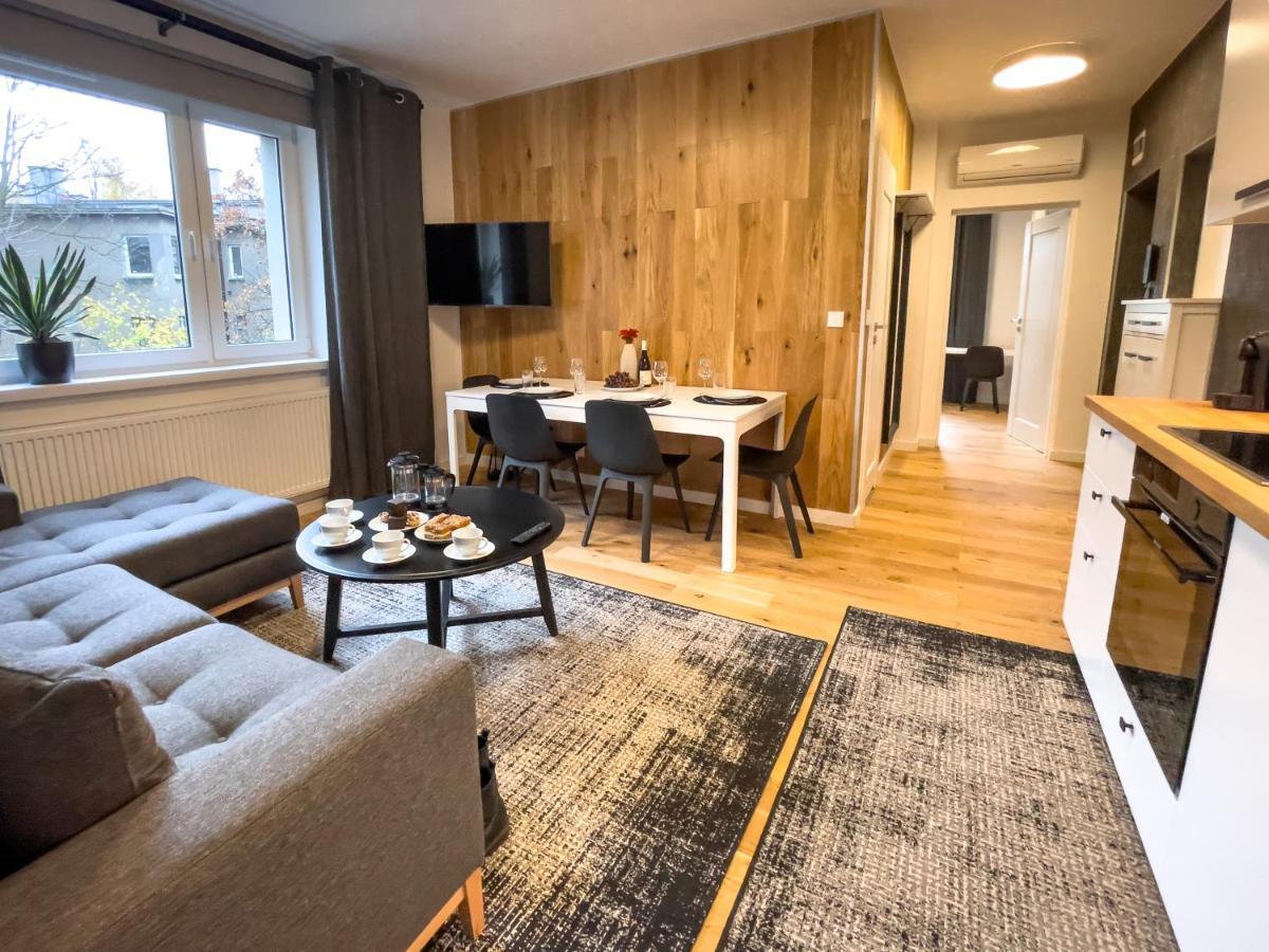 Urban Apartments Premium No 3, Free Private Parking, Self Check-In Хожув Экстерьер фото