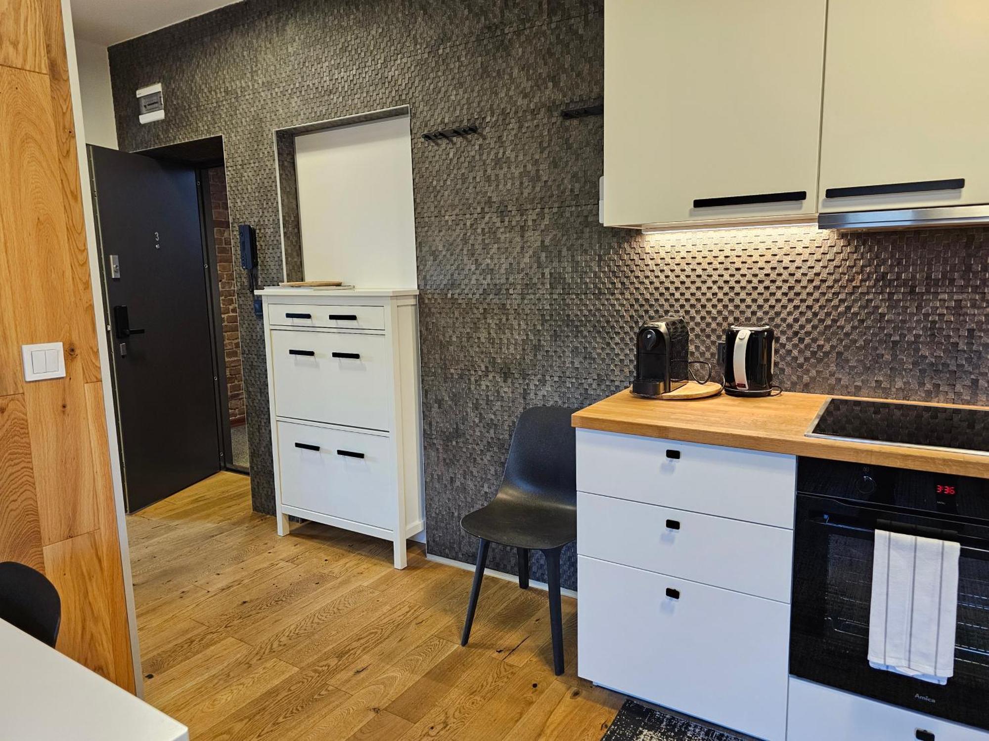 Urban Apartments Premium No 3, Free Private Parking, Self Check-In Хожув Экстерьер фото